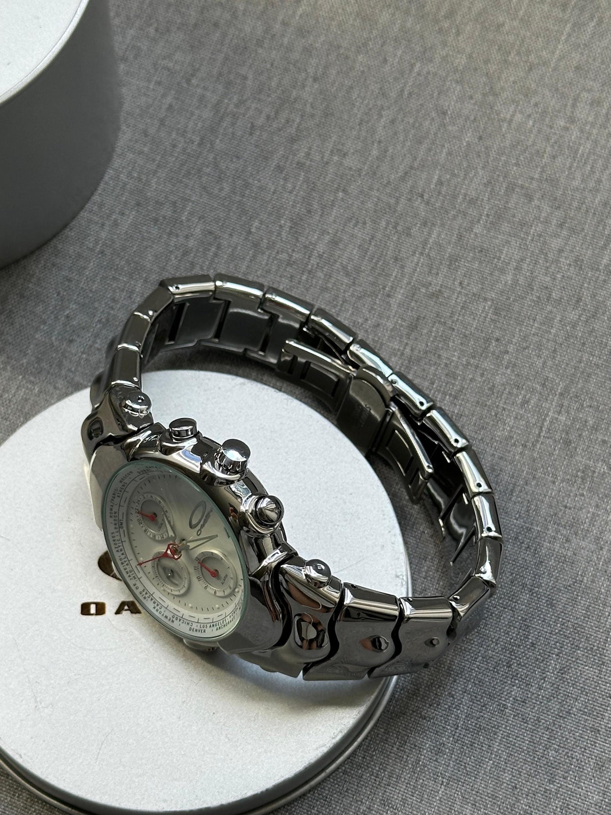 Oakley Judge Chronograph Watch – Blue/ White/ Black Dial, Stainless Steel Polished Bracelet, Swiss Movement